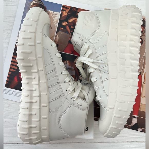 Y-3 Adidas & Yohji Yamamoto leather high top sneakers - Picture 6 of 8
